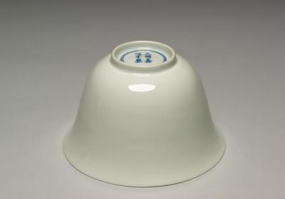 图片[3]-White bowl in the shape of a bell, Ming dynasty, Jiajing reign (1522-1566)-China Archive